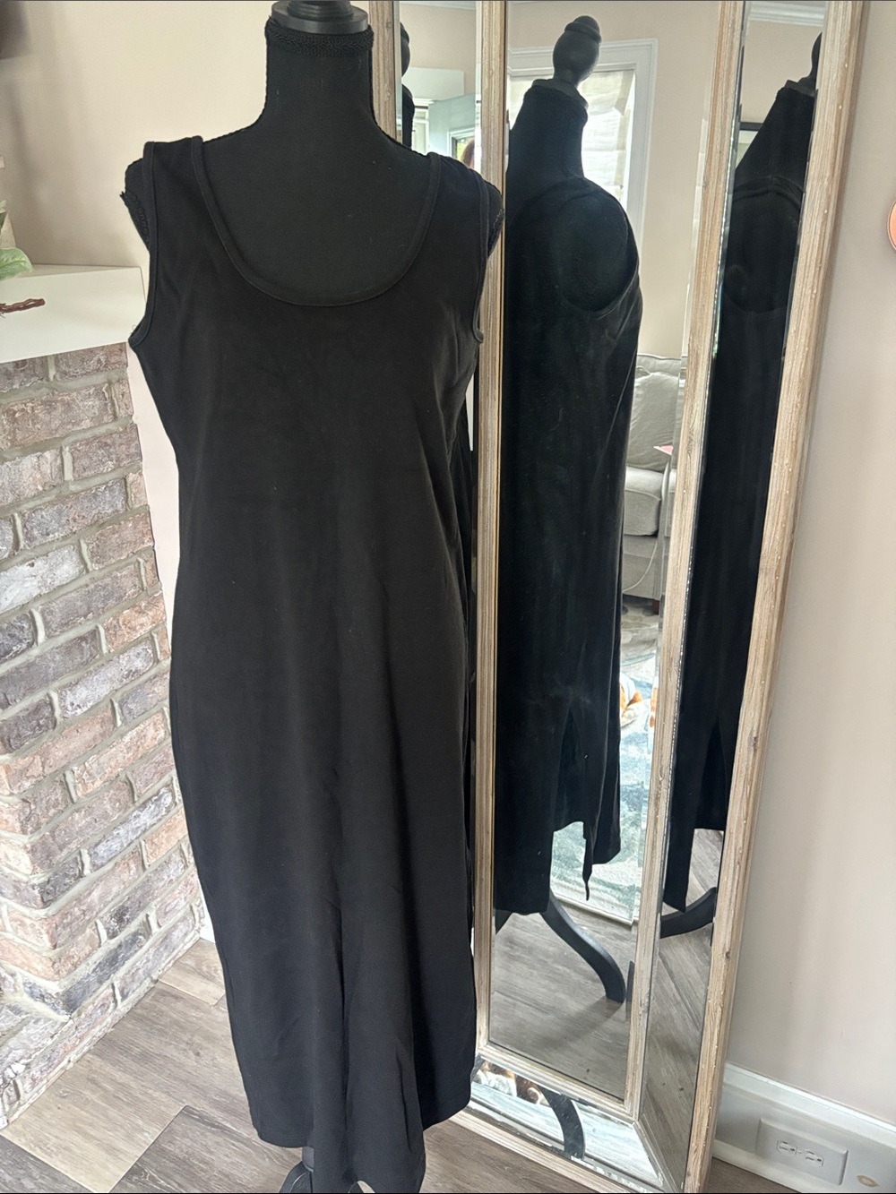 The Limited Black Scoop Neck Sleeveless Maxi Dress